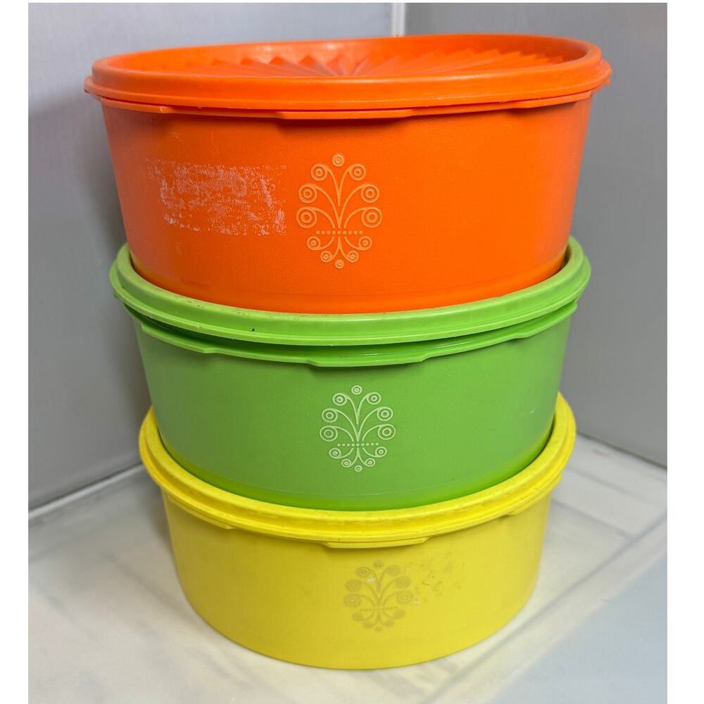 Vintage Tupperware Servalier Stackable Storage Canister 1204